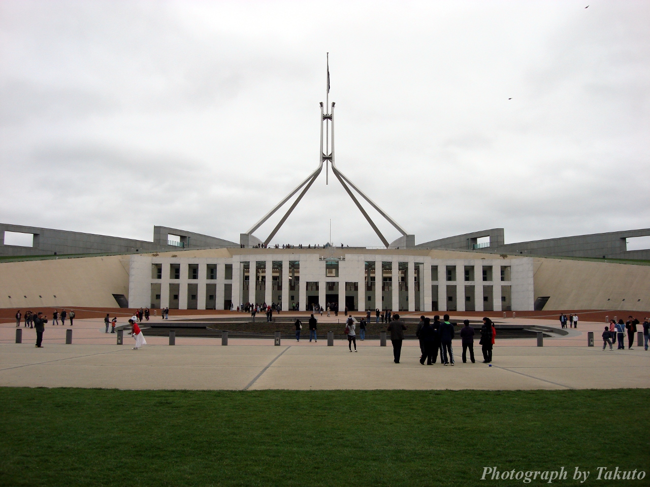 キャンベラ 国会議事堂 オーストラリアを旅するブログ